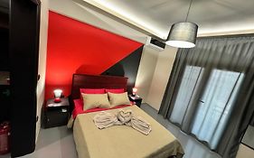 Samurai Apartments -Catrin-